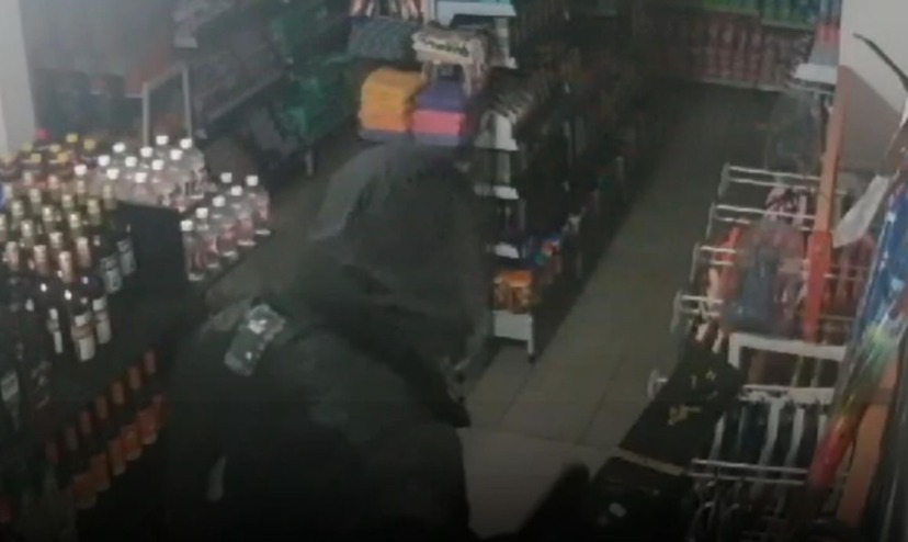 Criminoso invade supermercado em Paraíso do Tocantins