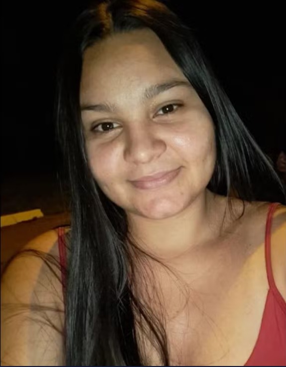 Jovem assassinada a facadas em bar tinha medida protetiva contra o ex, principal suspeito do crime