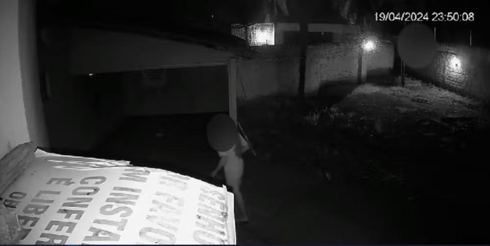 Jovem esfaqueado em motel após negar Pix é ouvido no hospital e suspeitas podem responder por extorsão, diz polícia