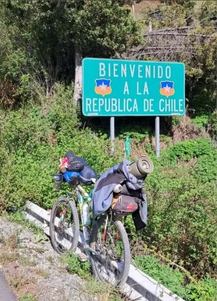 Ciclista que saiu do interior do TO pedalando chega ao Chile e descreve aventura sobre rodas;