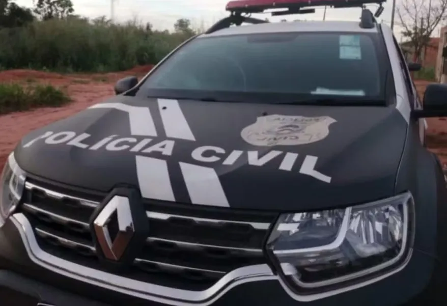 Motociclista morre após ser atingido por caminhonete que fazia ultrapassagem, diz polícia