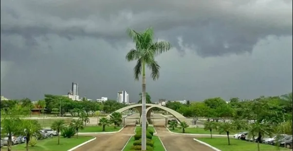 Previsão do tempo hoje para Palmas (TO): sol com muitas nuvens; pancadas de chuva à tarde e à noite